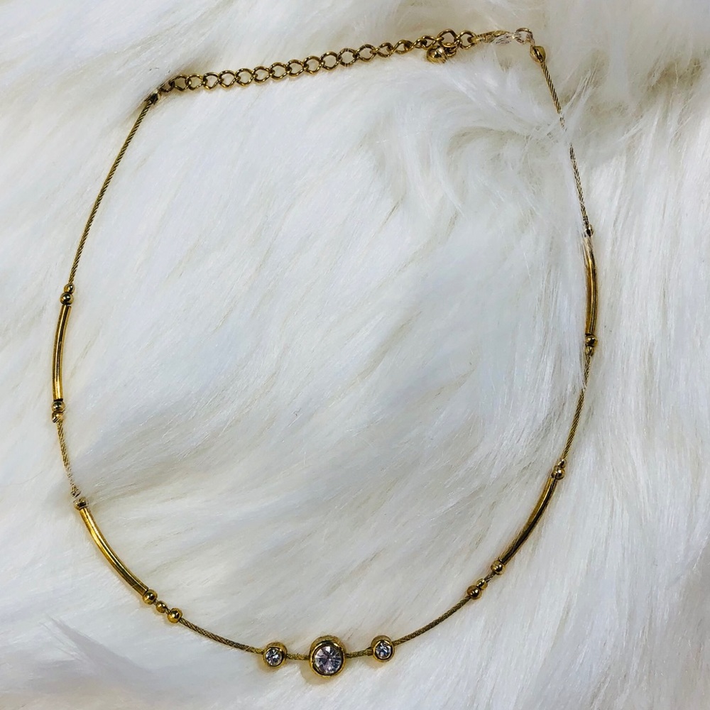 Gold Choker neckless Diamond 3 studs